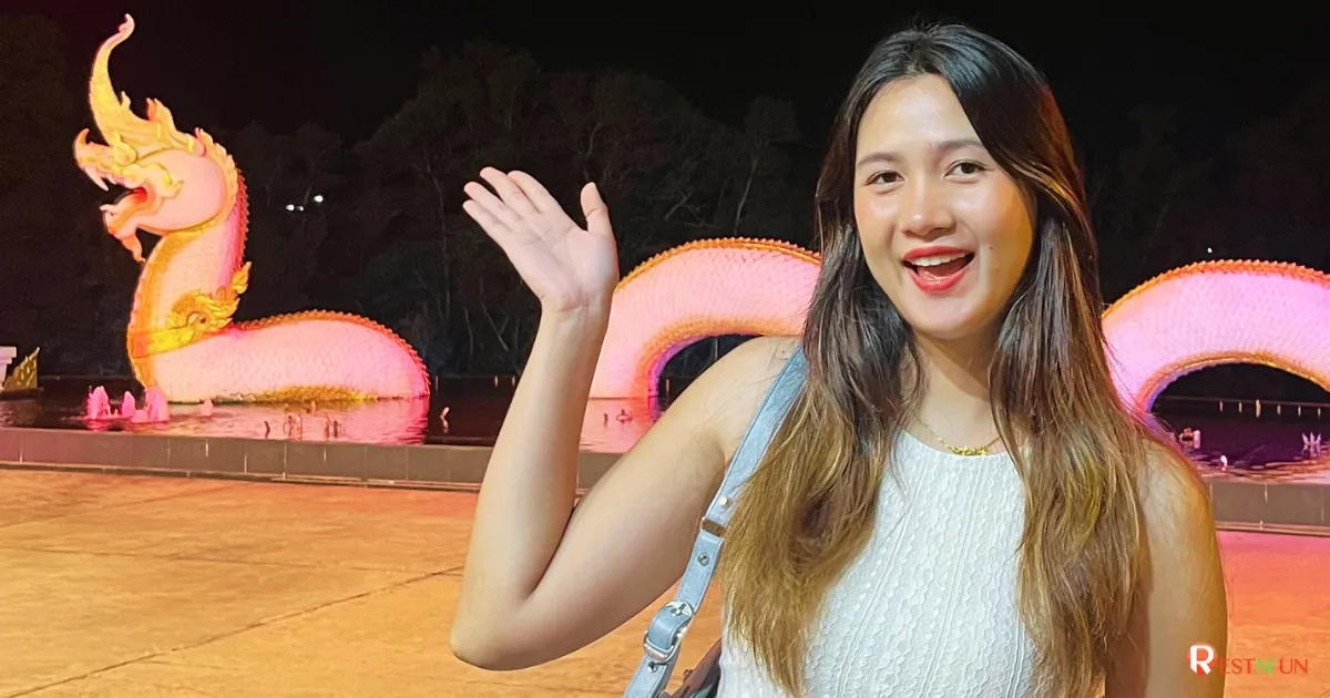 บรรยากาศด้านอกโรงละครสยามนิรมิต ภูเก็ต